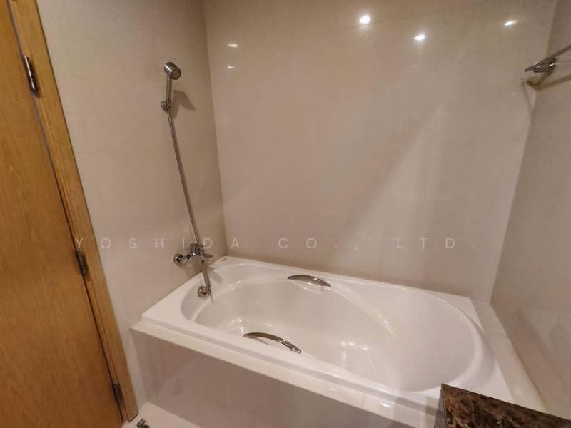 39 by Sansiri, Bangkok, 11 Sukhumvit Road, Khlong Tan Nua, Watthana, Bangkok, 1 Bedroom, 52 sqm, Condo For Rent, by Yoshida Co., Ltd., 500531697 - DDproperty.com