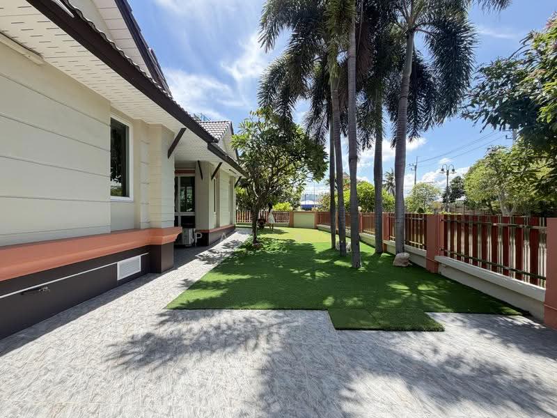 Casalunar Village : หมู่บ้านคาซาลูน่า, ชลบุรี, แสนสุข, เมืองชลบุรี, ชลบุรี, 300 ตร.ม., บ้านเดี่ยว ให้เช่า, โดย Paula ., 500531703 - DDproperty.com