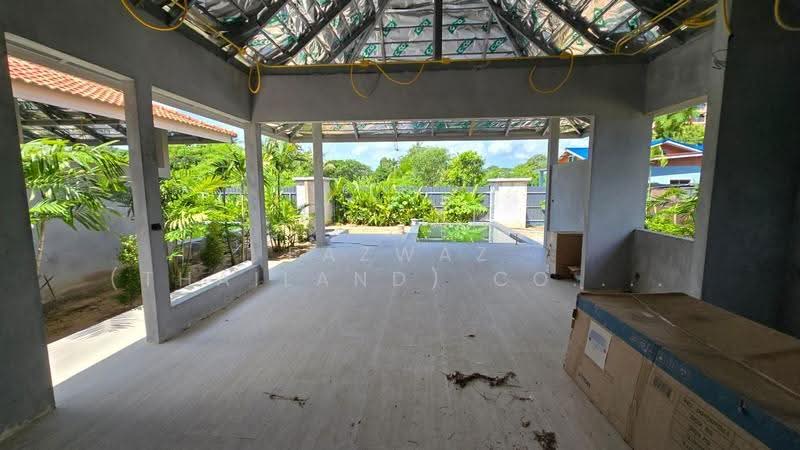Phuket Land for Sale 300m from Mai Khao Beach | 3 Bungalows Included, Phuket, Mai Khao, Thalang, Phuket, , 1,648 sqm, Land For Sale, by Fazwaz (Thailand) Co., Ltd., 500531707 - DDproperty.com