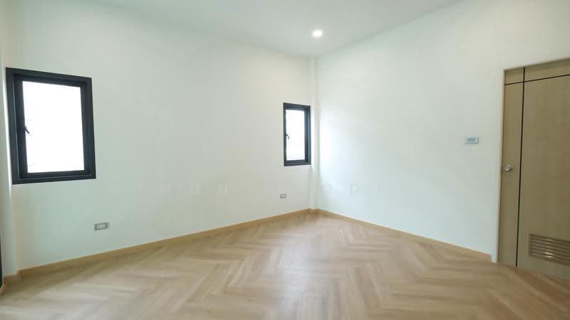 บ้านเดี่ยว โชคชัย4 ซอย36, Bangkok, Lat Phrao, Bangkok, 4 Bedrooms, 320 sqm, Single Detached House For Sale, by Vimon Boodpha, 500531710 - DDproperty.com
