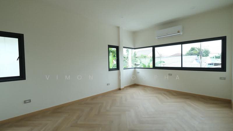 บ้านเดี่ยว โชคชัย4 ซอย36, Bangkok, Lat Phrao, Bangkok, 4 Bedrooms, 320 sqm, Single Detached House For Sale, by Vimon Boodpha, 500531710 - DDproperty.com