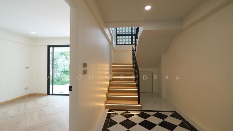 บ้านเดี่ยว โชคชัย4 ซอย36, Bangkok, Lat Phrao, Bangkok, 4 Bedrooms, 320 sqm, Single Detached House For Sale, by Vimon Boodpha, 500531710 - DDproperty.com