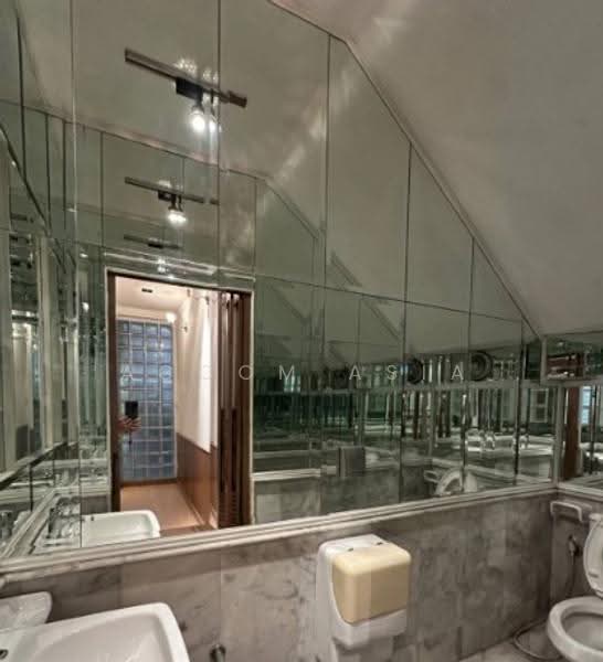 BTS Thong Lo, Bangkok, Khlong Tan Nua, Watthana, Bangkok, 4 Bedrooms, 500 sqm, Townhouse For Rent, by Accom Asia, 500531716 - DDproperty.com
