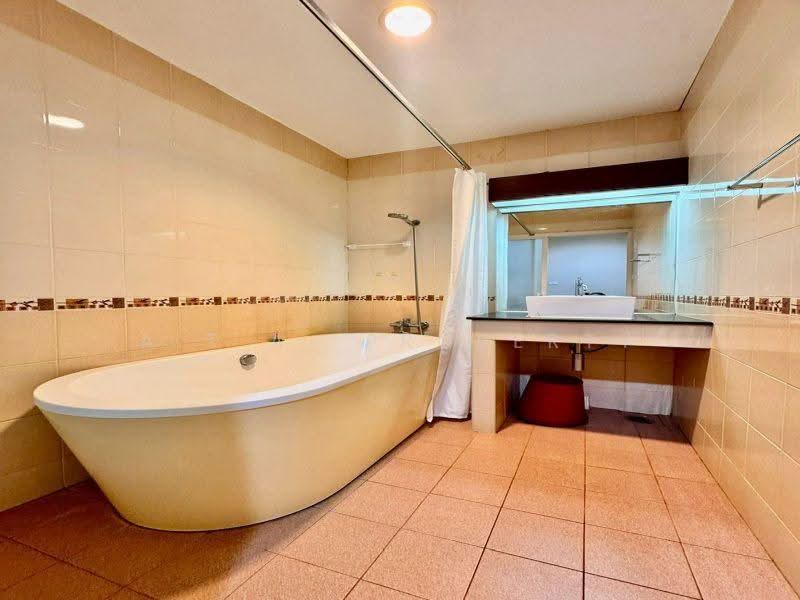 Sriracha Condoview, Chon Buri (Pattaya), Surasak 1 Road, Si Racha, Chon Buri (Pattaya), 1 Bedroom, 50 sqm, Condo For Rent, by A.T.A. Property, 500531731 - DDproperty.com