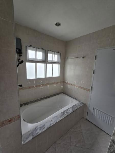 Perfect Place Ramkhamhaeng 164, Bangkok, Soi Ramkhamhaeng 164, Saphan Sung, Bangkok, 4 Bedrooms, 180 sqm, Single Detached House For Rent, by Sirithong Saetang, 500531740 - DDproperty.com