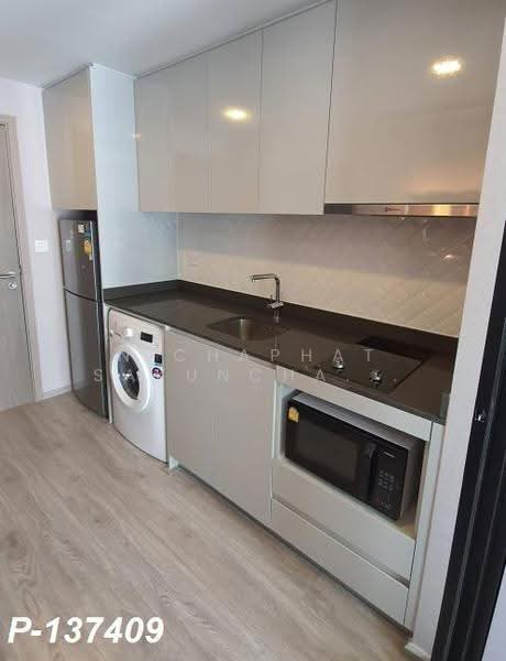 Maestro 14 Siam-Ratchathewi, Bangkok, Soi Phaya Nak, Thanon Phetchaburi, Ratchathewi, Bangkok, Studio, 30 sqm, Condo For Rent, by Nichaphat Sakunchayapha, 500531755 - DDproperty.com
