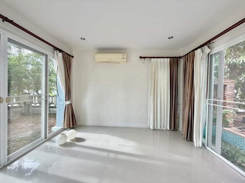 Casalunar Village, Chon Buri (Pattaya), Saen Suk, Muang Chon Buri, Chon Buri (Pattaya), 3 Bedrooms, 240 sqm, Single Detached House For Rent, by Paula ., 500531794 - DDproperty.com