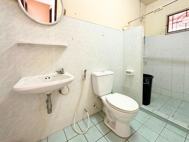 Pisan Tha Kham 8, Bangkok, Samae Dam, Bang Khun Thian, Bangkok, 3 Bedrooms, 120 sqm, Townhouse For Sale, by Punpapa Rassamee, 500531799 - DDproperty.com