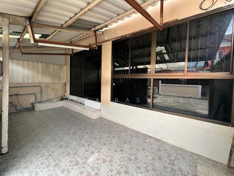 Pisan Tha Kham 8, Bangkok, Samae Dam, Bang Khun Thian, Bangkok, 3 Bedrooms, 120 sqm, Townhouse For Sale, by Punpapa Rassamee, 500531799 - DDproperty.com
