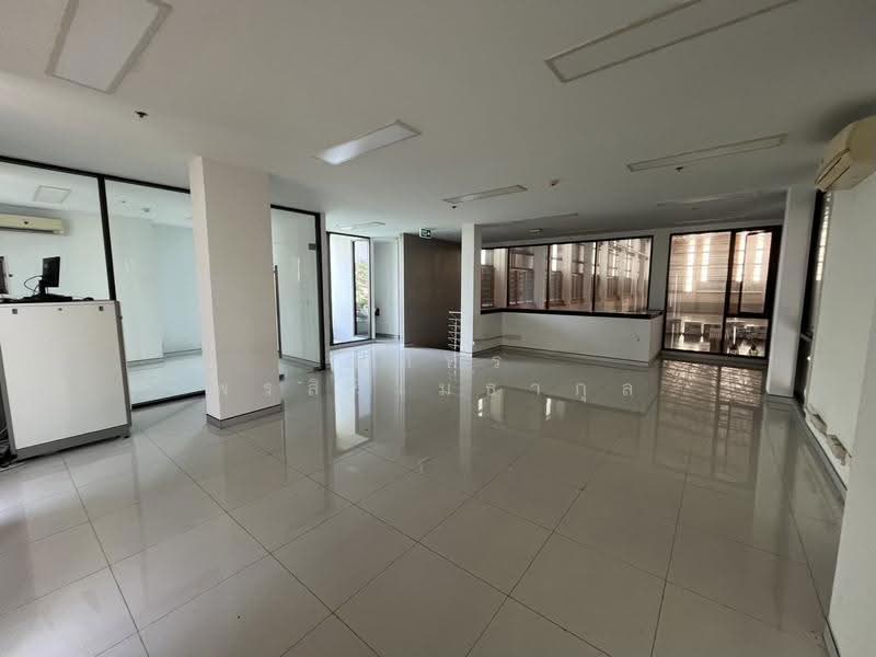 ให้เช่าคลังสินค้า/โกดัง พร้อมออฟฟิศ 4,845 ตรม. ติดถนนบางนาตราด บางปะกง ฉะเชิงเทรา สมุทรปราการ, Chachoengsao, Bang Samak, Bang Pakong, Chachoengsao, , 4,845 sqm, Warehouse/Factory For Rent, by ณภัทร พรสิริเมธากุล, 500531801 - DDproperty.com
