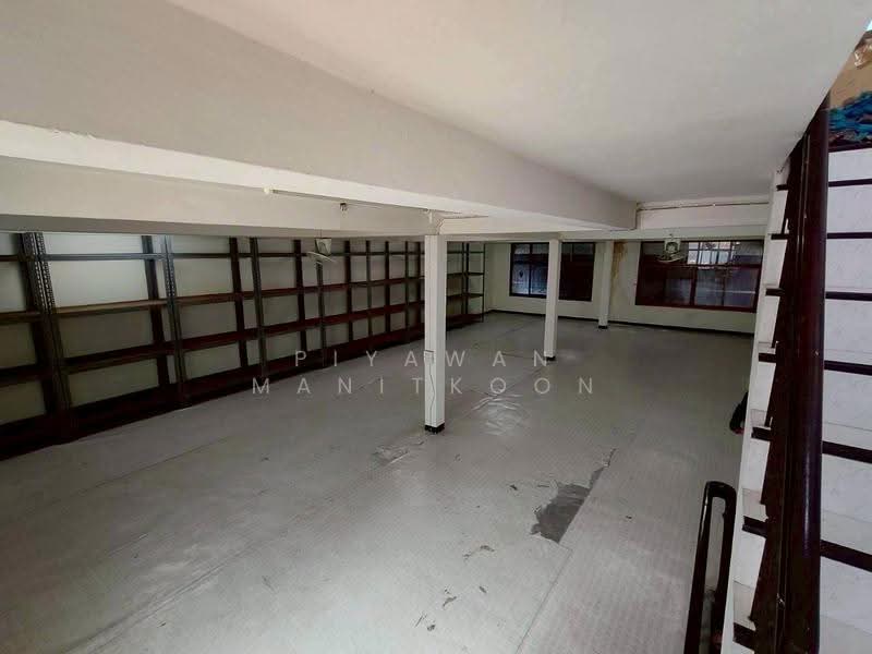 2-Unit Commercial Building for Rent in Pratunam, Bangkok, Thanon Phaya Thai, Ratchathewi, Bangkok, , 300 sqm, Shophouse For Rent, by Piyawan Manitkoon, 500531808 - DDproperty.com