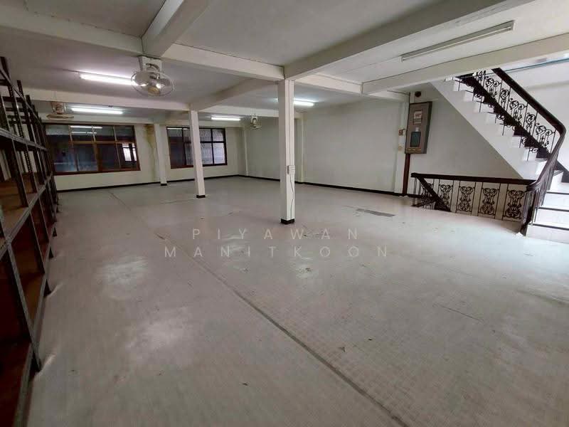 2-Unit Commercial Building for Rent in Pratunam, Bangkok, Thanon Phaya Thai, Ratchathewi, Bangkok, , 300 sqm, Shophouse For Rent, by Piyawan Manitkoon, 500531808 - DDproperty.com