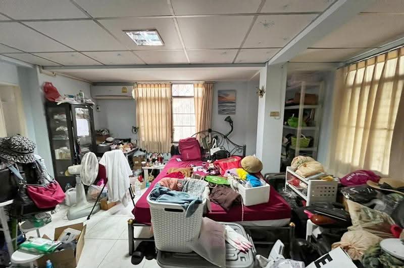 ซอยลาดพร้าว 110, Bangkok, Phlapphla, Wang Thonglang, Bangkok, 6 Bedrooms, 270 sqm, Single Detached House For Sale, by คุณเดย์ , 500531814 - DDproperty.com