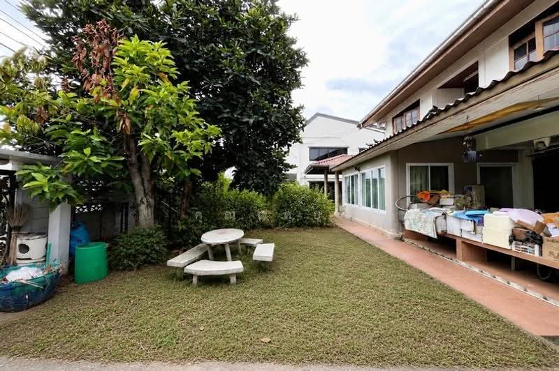 ซอยลาดพร้าว 110, Bangkok, Phlapphla, Wang Thonglang, Bangkok, 6 Bedrooms, 270 sqm, Single Detached House For Sale, by คุณเดย์ , 500531814 - DDproperty.com