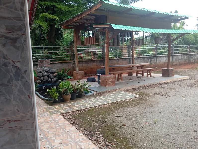 บ้านเดี่ยวพร้อมที่ดินปะทิว ชุมพร, chumphon, Saphli, Pathiu, Chumphon, 3 Bedrooms, 150 sqm, Single Detached House For Sale, by The Best Property ดา, 500531835 - DDproperty.com