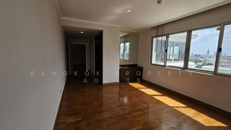 Baan Suan Plu, Bangkok, Soi Phatthanasin, Thung Maha Mek, Sathon, Bangkok, 3 Bedrooms, 295 sqm, Condo For Rent, by BANGKOK PROPERTY AGENTS, 500531859 - DDproperty.com