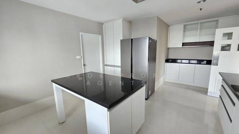 Baan Suan Plu, Bangkok, Soi Phatthanasin, Thung Maha Mek, Sathon, Bangkok, 3 Bedrooms, 295 sqm, Condo For Rent, by BANGKOK PROPERTY AGENTS, 500531859 - DDproperty.com