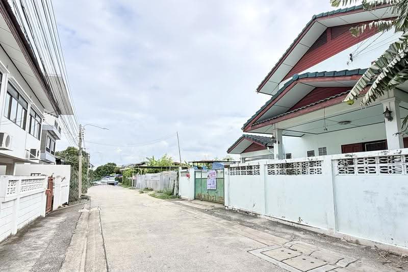 บ้านบางศรีเมือง 19 นนทบุรี, Nonthaburi, Bang Sri Muang, Muang Nonthaburi, Nonthaburi, 4 Bedrooms, 238 sqm, Single Detached House For Sale, by ศิริเพ็ญ ทองอ่อน, 500531860 - DDproperty.com