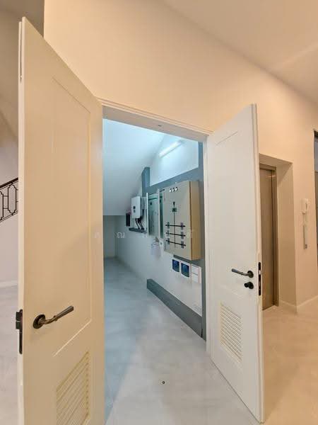 The Palazzo Krungthep Kreetha, Bangkok, Soi Srinakarin-Romklao 17, Saphan Sung, Saphan Sung, Bangkok, 5 Bedrooms, 1,140 sqm, Single Detached House For Rent, by คุณกัปตัน, 500531869 - DDproperty.com