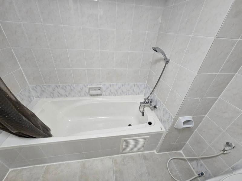 D.H.Grand Tower, Bangkok, Soi Prommit, Khlong Tan Nua, Watthana, Bangkok, 3 Bedrooms, 240 sqm, Condo For Rent, by BANGKOK PROPERTY AGENTS, 500531885 - DDproperty.com