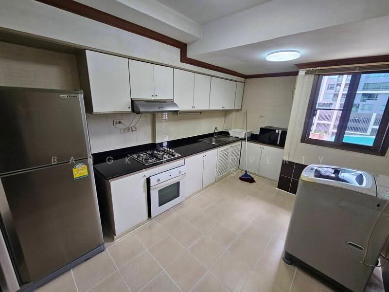 D.H.Grand Tower, Bangkok, Soi Prommit, Khlong Tan Nua, Watthana, Bangkok, 3 Bedrooms, 240 sqm, Condo For Rent, by BANGKOK PROPERTY AGENTS, 500531885 - DDproperty.com