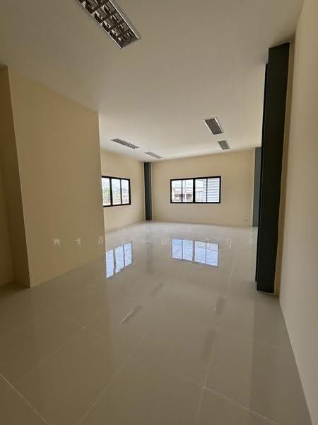 โกดัง/โรงงานให้เช่า 694 ตร.ม. ใกล้นิคม บางพลี สมุทรปราการ (TW4-28326), สมุทรปราการ, แพรกษาใหม่, เมืองสมุทรปราการ, สมุทรปราการ, 694 ตร.ม., โกดัง-โรงงาน ให้เช่า, โดย ณภัทร พรสิริเมธากุล, 500531900 - DDproperty.com