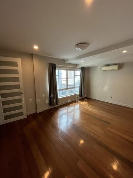 Spacious 4BR Townhouse for Rent in Chong Nonsi | 200 Sqm Family Home, Bangkok, Chong Nonsi, Yan Nawa, Bangkok, 4 Bedrooms, 200 sqm, Townhouse For Rent, by Fazwaz (Thailand) Co., Ltd., 500531907 - DDproperty.com