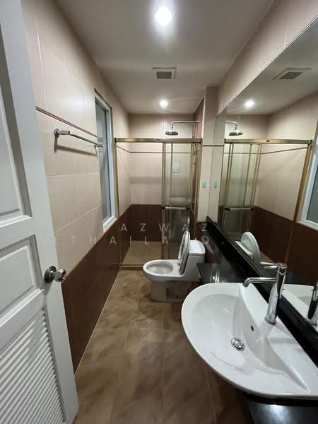 Spacious 4BR Townhouse for Rent in Chong Nonsi | 200 Sqm Family Home, Bangkok, Chong Nonsi, Yan Nawa, Bangkok, 4 Bedrooms, 200 sqm, Townhouse For Rent, by Fazwaz (Thailand) Co., Ltd., 500531907 - DDproperty.com