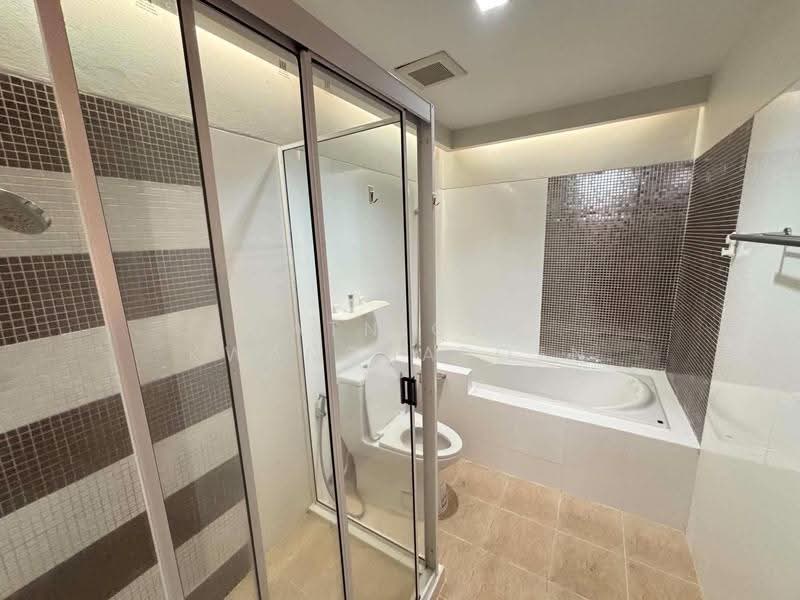 The Roof Garden Onnut, bangkok, 697 Soi Sukhumvit 50, Phra Kanong, Khlong Toei, Bangkok, 1 Bedroom, 63 sqm, Condo For Rent, by Natnicha Kwancharoen, 500531923 - DDproperty.com
