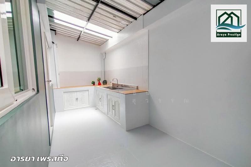 Golden Town Srinakarin-Sukhumvit, Samut Prakan, 133 Moo 4, Bang Mueng, Muang Samut Prakarn, Samut Prakan, 4 Bedrooms, 75 sqm, Townhouse For Sale, by วิสุทธินี เฉลิมสินสุวรรณ, 500531929 - DDproperty.com