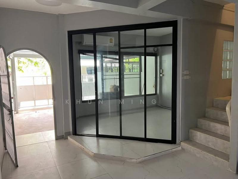 ให้เช่า บ้าน 2 ชั้น ซอยเอกมัย 12 | ปรับปรุงใหม่ | ทำ Home Office ได้ (SPSMG203), กรุงเทพ, เอกมัย12, คลองตันเหนือ, วัฒนา, กรุงเทพ, 100 ตร.ม., ทาวน์เฮ้าส์ ให้เช่า, โดย Khun Ming, 500531933 - DDproperty.com