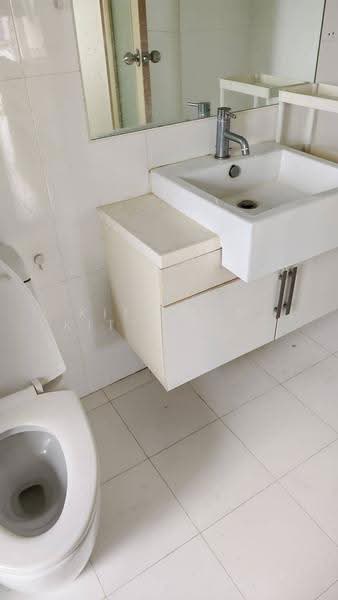 My Resort Bangkok, Bangkok, 1724 Petchaburi Road, Bang Kapi, Huai Khwang, Bangkok, 1 Bedroom, 48 sqm, Condo For Rent, by Kittipob Kittipanuwongkul, 500531942 - DDproperty.com