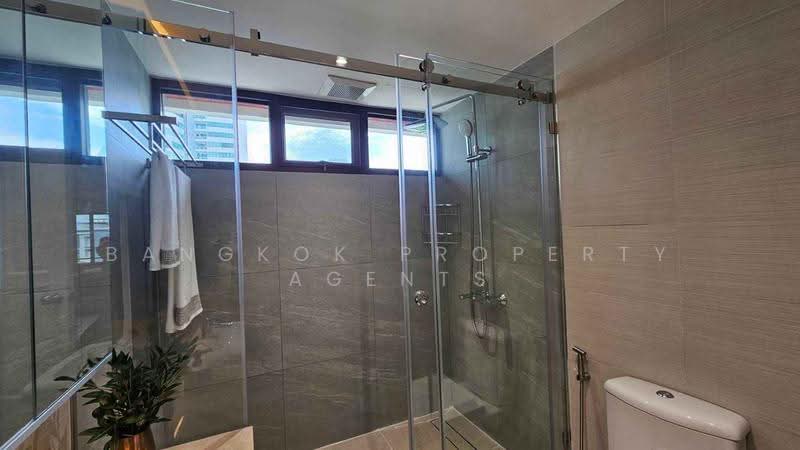 Mayfair Garden Apartment, Bangkok, 59 Soi Sukhumvit 16, Khlong Toei, Bangkok, 4 Bedrooms, 260 sqm, Condo For Rent, by BANGKOK PROPERTY AGENTS, 500531947 - DDproperty.com