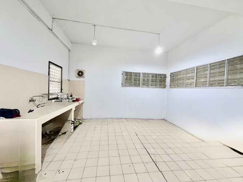 หมู่บ้านสุขนทีวิลล่า ลาดปลาเค้า62, Bangkok, Anusaowari, Bang Khen, Bangkok, 3 Bedrooms, 150 sqm, Townhouse For Sale, by นันธิกา ศรีสุวรรณ, 500531958 - DDproperty.com