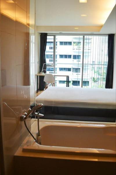 Via 31, Bangkok, Soi Sukhumvit 31, Khlong Tan Nua, Watthana, Bangkok, 2 Bedrooms, 70 sqm, Condo For Rent, by Hathaichanok Saenset, 500531976 - DDproperty.com