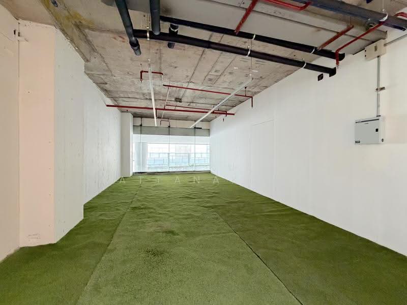 Space for rent on Silom Road, 250m from BTS Sala Daeng or 500m from MRT Silom, Bangkok, สีลม, Silom, Bang Rak, Bangkok, , 55 sqm, Retail Space For Rent, by Sirikul Wattanakorn, 500531982 - DDproperty.com