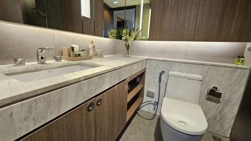 Piya Residence, Bangkok, Soi Sukhumvit 28-30, Khong Tan, Khlong Toei, Bangkok, 2 Bedrooms, 115 sqm, Condo For Rent, by BANGKOK PROPERTY AGENTS, 500531993 - DDproperty.com