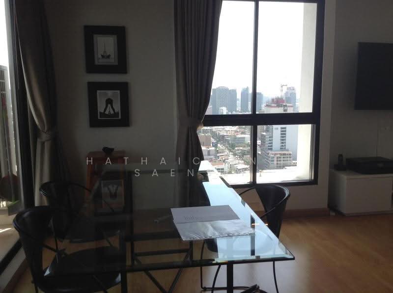 Icon III, Bangkok, 858 Sukhumvit Road, Khlong Tan Nua, Watthana, Bangkok, 2 Bedrooms, 125 sqm, Condo For Rent, by Hathaichanok Saenset, 500532002 - DDproperty.com