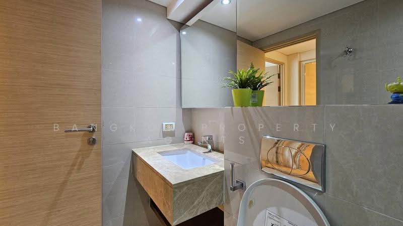Siamese Thirty Nine, Bangkok, 68 Soi Sukhumvit 39, Sukhumvit Road, Khlong Tan Nua, Watthana, Bangkok, 3 Bedrooms, 136 sqm, Condo For Rent, by BANGKOK PROPERTY AGENTS, 500532027 - DDproperty.com