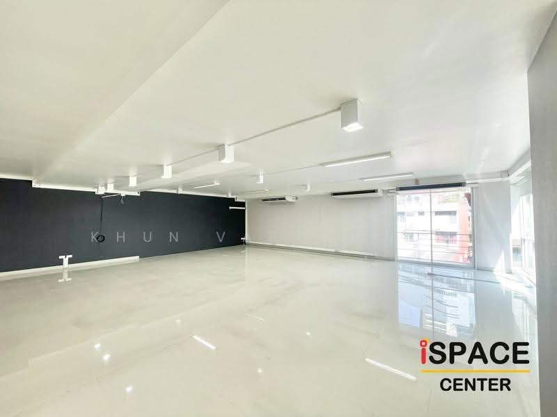 Office Space 100-500 sq.m. near ICONSIAM & BTS Charoen Nakhon, Bangkok, เจริญนคร, Khlong San, Bangkok, , 120 sqm, Office Space For Rent, by Khun Varittinun, 500532036 - DDproperty.com