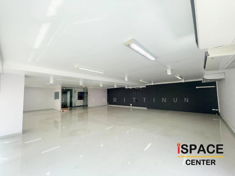 สำนักงาน ใกล้ ICONSIAM และ BTS เจริญนคร 100-500 ตร.ม. เพียง 300 เมตร ตกแต่งอย่างดี ทำเลศักยภาพ, กรุงเทพ, เจริญนคร, คลองสาน, กรุงเทพ, 120 ตร.ม., สำนักงาน ให้เช่า, โดย Khun Varittinun, 500532036 - DDproperty.com
