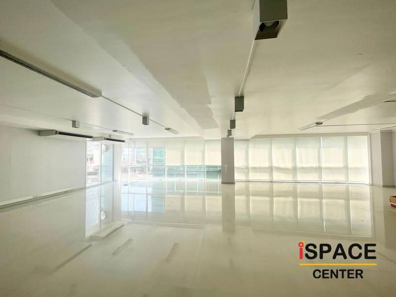 Office Space 100-500 sq.m. near ICONSIAM & BTS Charoen Nakhon, Bangkok, เจริญนคร, Khlong San, Bangkok, , 120 sqm, Office Space For Rent, by Khun Varittinun, 500532036 - DDproperty.com