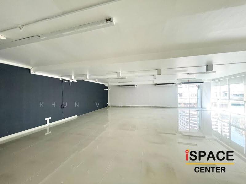 Office Space 100-500 sq.m. near ICONSIAM & BTS Charoen Nakhon, Bangkok, เจริญนคร, Khlong San, Bangkok, , 120 sqm, Office Space For Rent, by Khun Varittinun, 500532036 - DDproperty.com