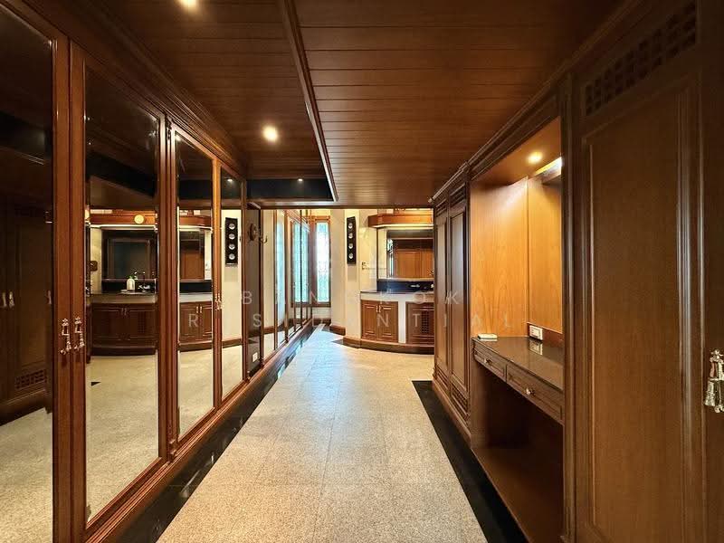 Cloud Nine Place, Bangkok, Sukhumvit 53 Alley, Khlong Tan Nua, Watthana, Bangkok, 3 Bedrooms, 340 sqm, Apartment For Rent, by Bangkok Residential, 500532052 - DDproperty.com