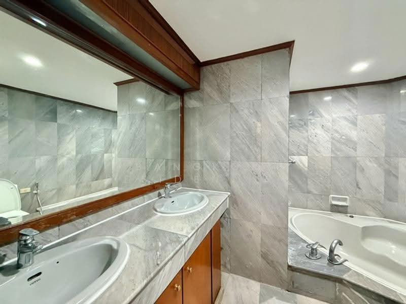 Sethiwan Residence, Bangkok, Soi Sukhumvit 13, Khlongtoei Nua, Watthana, Bangkok, 2 Bedrooms, 206 sqm, Apartment For Rent, by Bangkok Residential, 500532072 - DDproperty.com