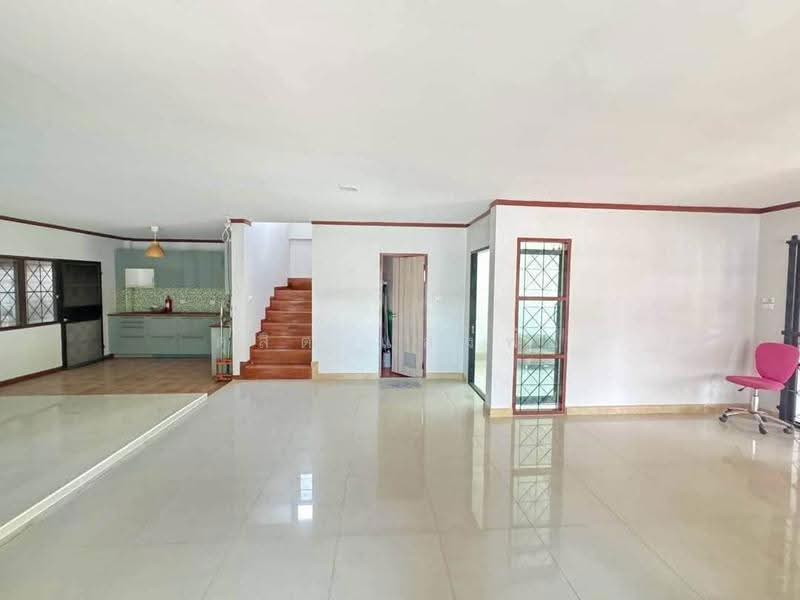 ให้เช่าบ้านเดี่ยว ม.คันทรีโฮม1 ไร่กล้วย ใกล้ เจ ปาร์ค ศรีราชา, Chon Buri (Pattaya), Surasak, Si Racha, Chon Buri (Pattaya), 3 Bedrooms, 200 sqm, Single Detached House For Rent, by Dusit Saengfa, 500532081 - DDproperty.com