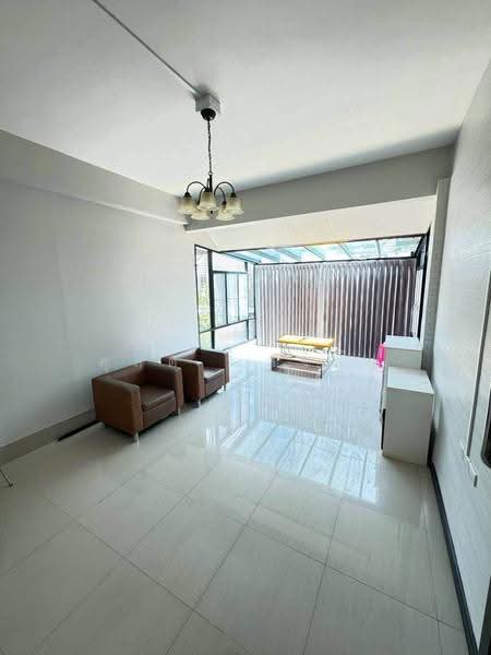 ให้เช่าบ้านเดี่ยว ม.คันทรีโฮม1 ไร่กล้วย ใกล้ เจ ปาร์ค ศรีราชา, Chon Buri (Pattaya), Surasak, Si Racha, Chon Buri (Pattaya), 3 Bedrooms, 200 sqm, Single Detached House For Rent, by Dusit Saengfa, 500532081 - DDproperty.com