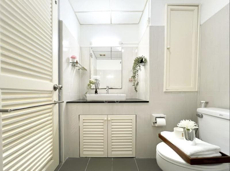 Silom Suite, Bangkok, Soi Sathorn 12, Sathorn Road, Silom, Bang Rak, Bangkok, 2 Bedrooms, 80 sqm, Condo For Rent, by Jentina Homes & Co, 500532084 - DDproperty.com