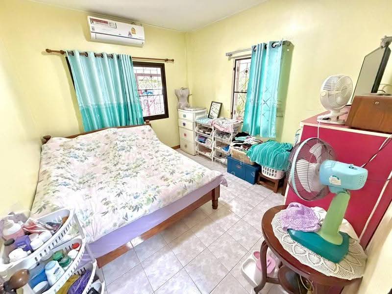 ขาย บ้านเดี่ยว หมู่บ้าน อริสรา 3 ปทุมธานี, Pathum Thani, Khlong Phra Udom, Lat Lum Kaeo, Pathum Thani, 2 Bedrooms, 120 sqm, Single Detached House For Sale, by กรณวัสส์ กัณฑวัสส์วงส์, 500532091 - DDproperty.com