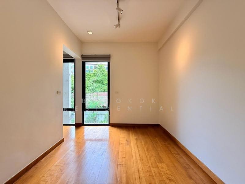 Detached House, Bangkok, Sukhumvit 28, Khong Tan, Khlong Toei, Bangkok, 2 Bedrooms, 250 sqm, Single Detached House For Rent, by Bangkok Residential, 500532095 - DDproperty.com